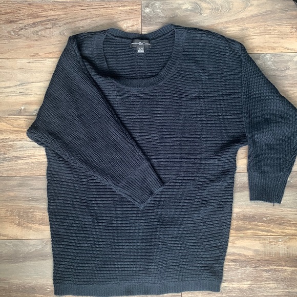 International INC Company Sweaters - Women’s XL Knitted Sweater